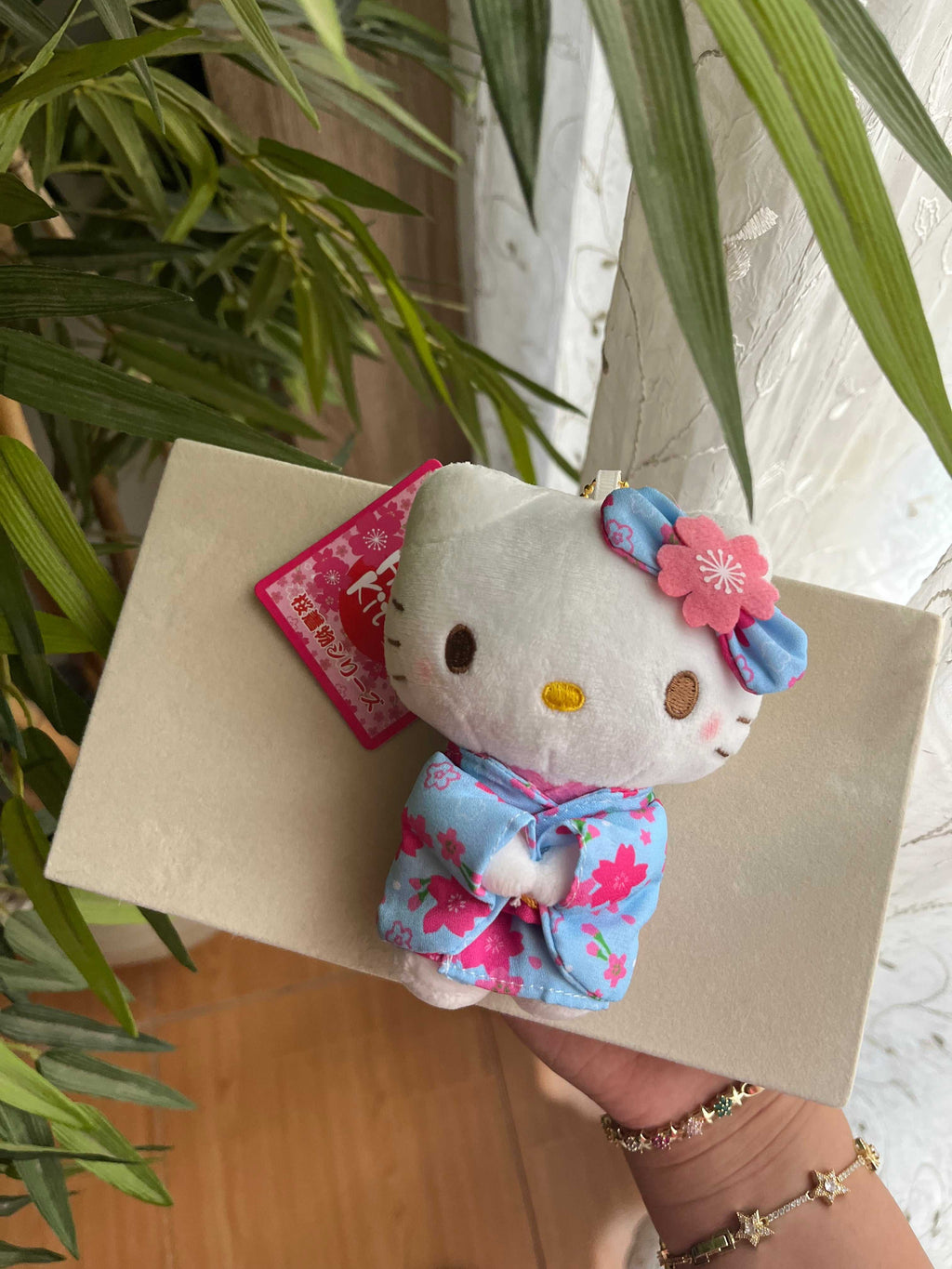 hello kitty charm bag