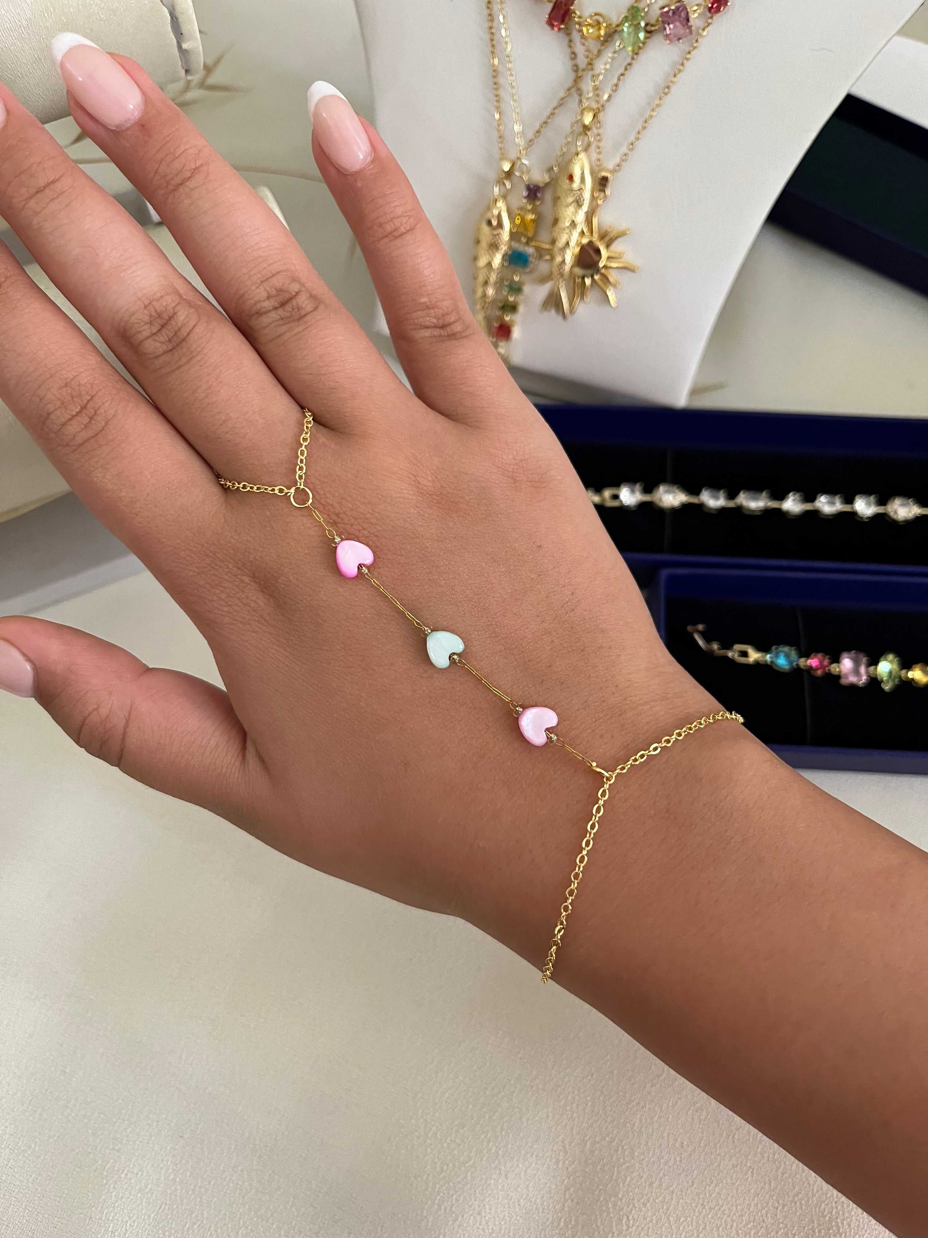 Bracelet chaine main