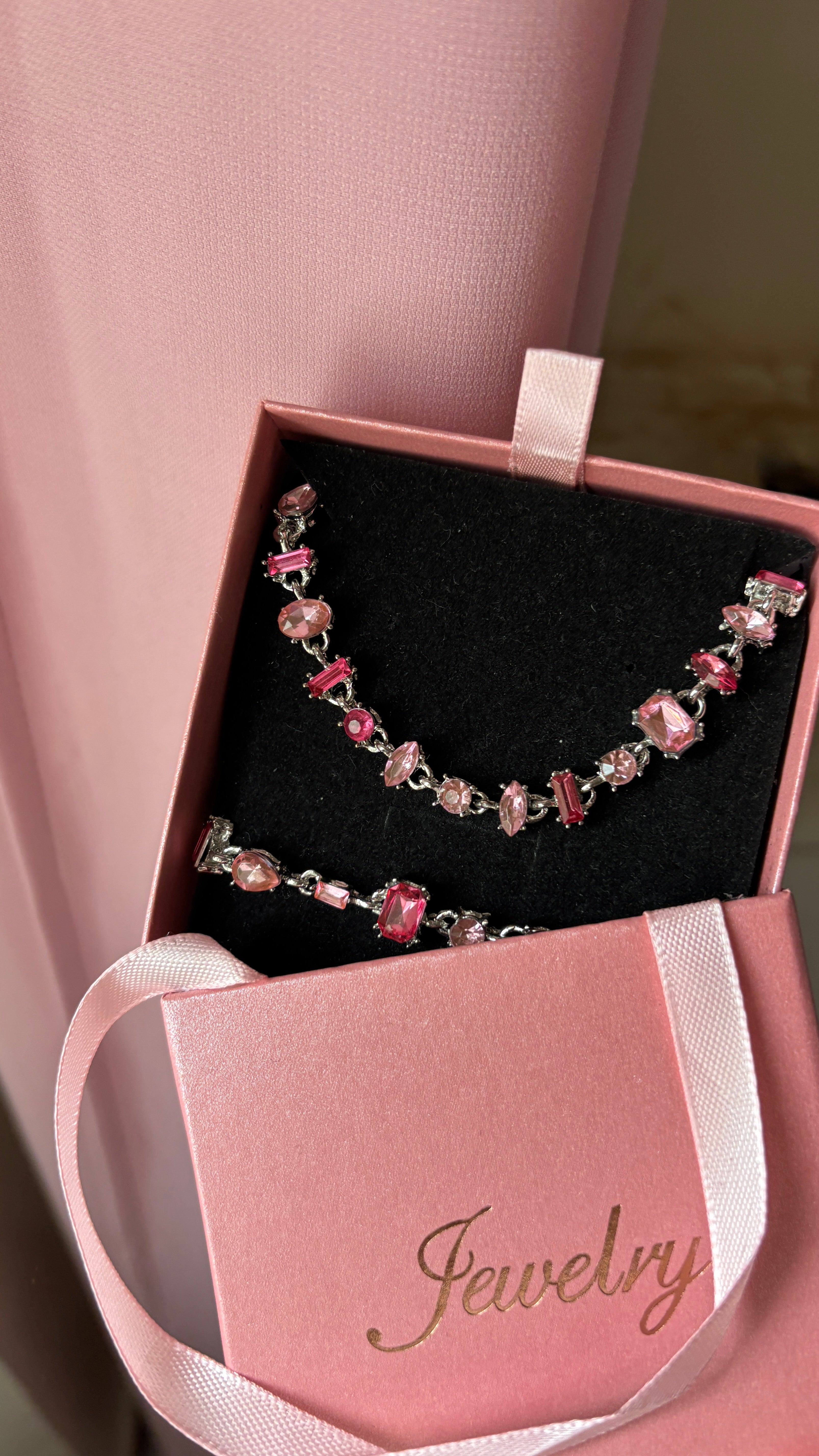 collier pierres