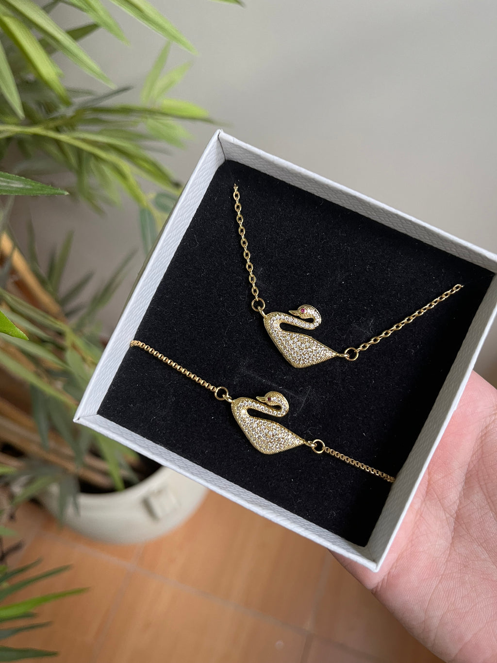 Parure Collier et gourmette Swan