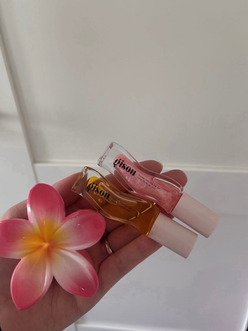 gisou lip oil