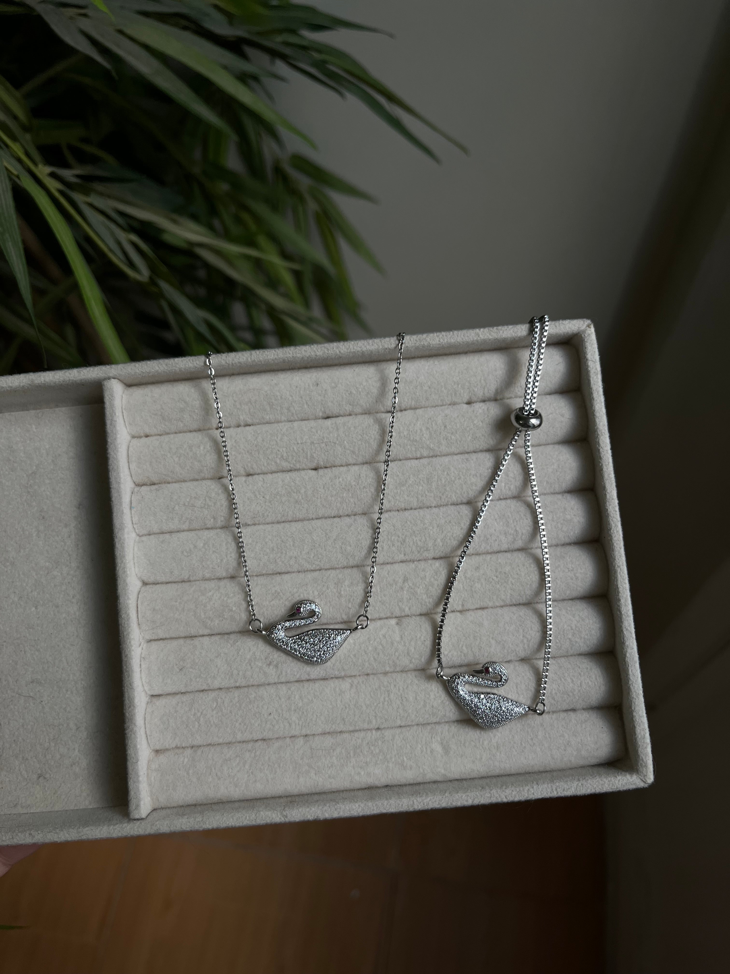 Parure Collier et gourmette Swan