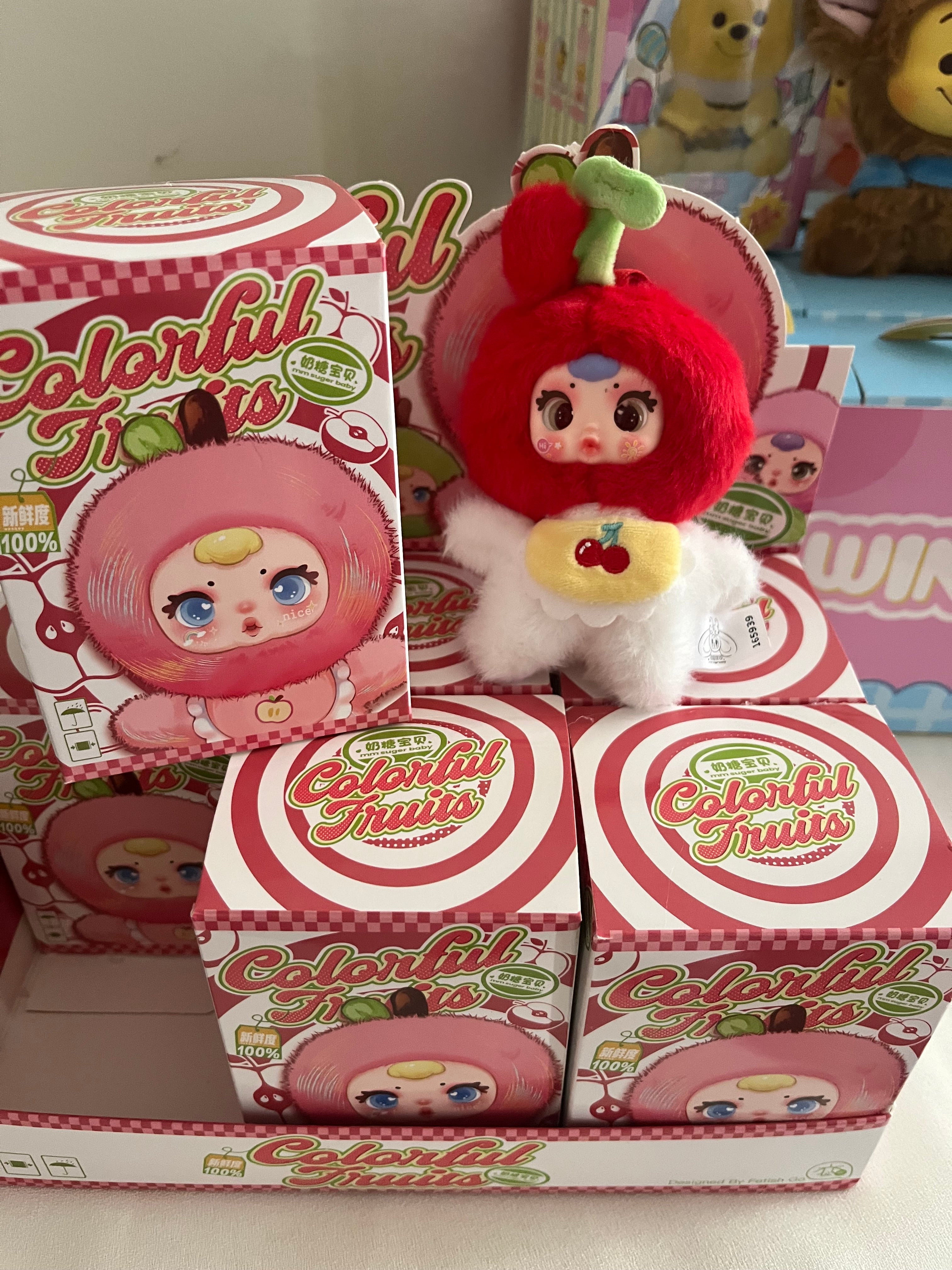 Colorful fruits blind box