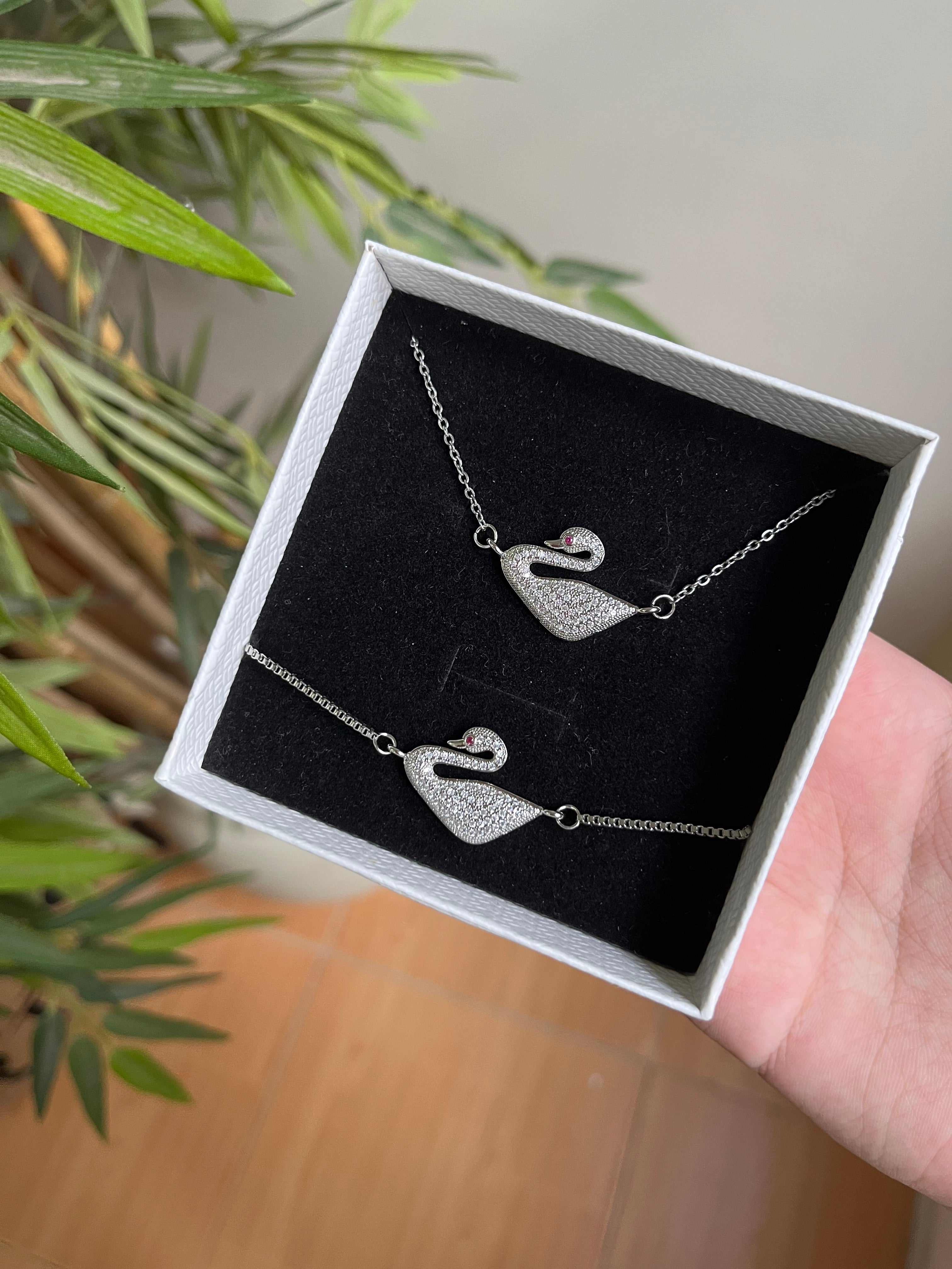 Parure Collier et gourmette Swan