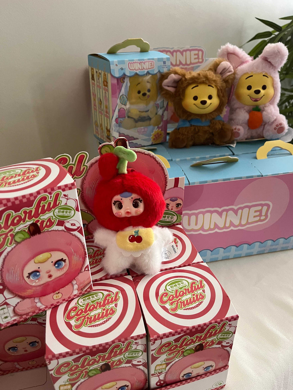 Colorful fruits blind box