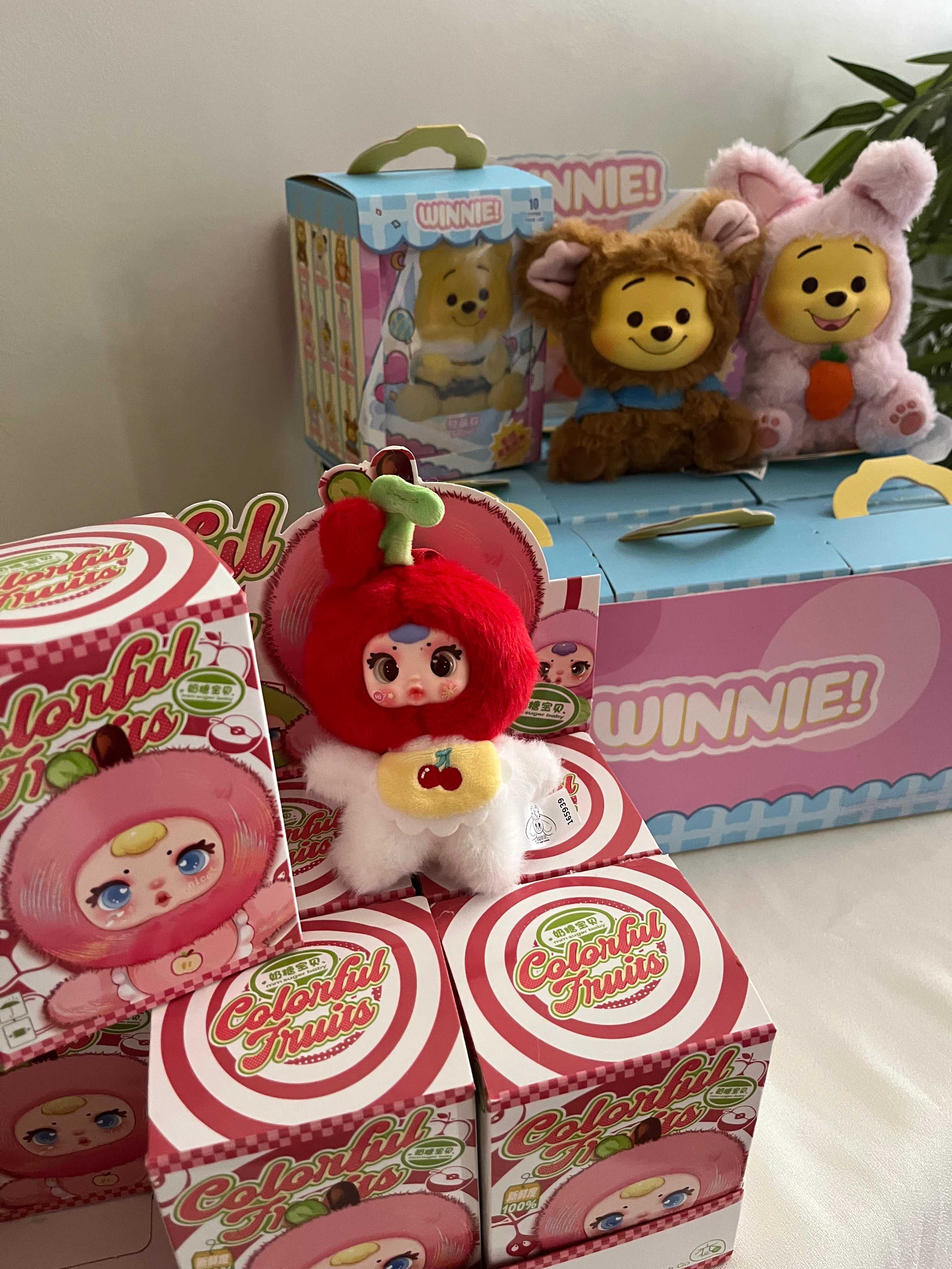 Colorful fruits blind box
