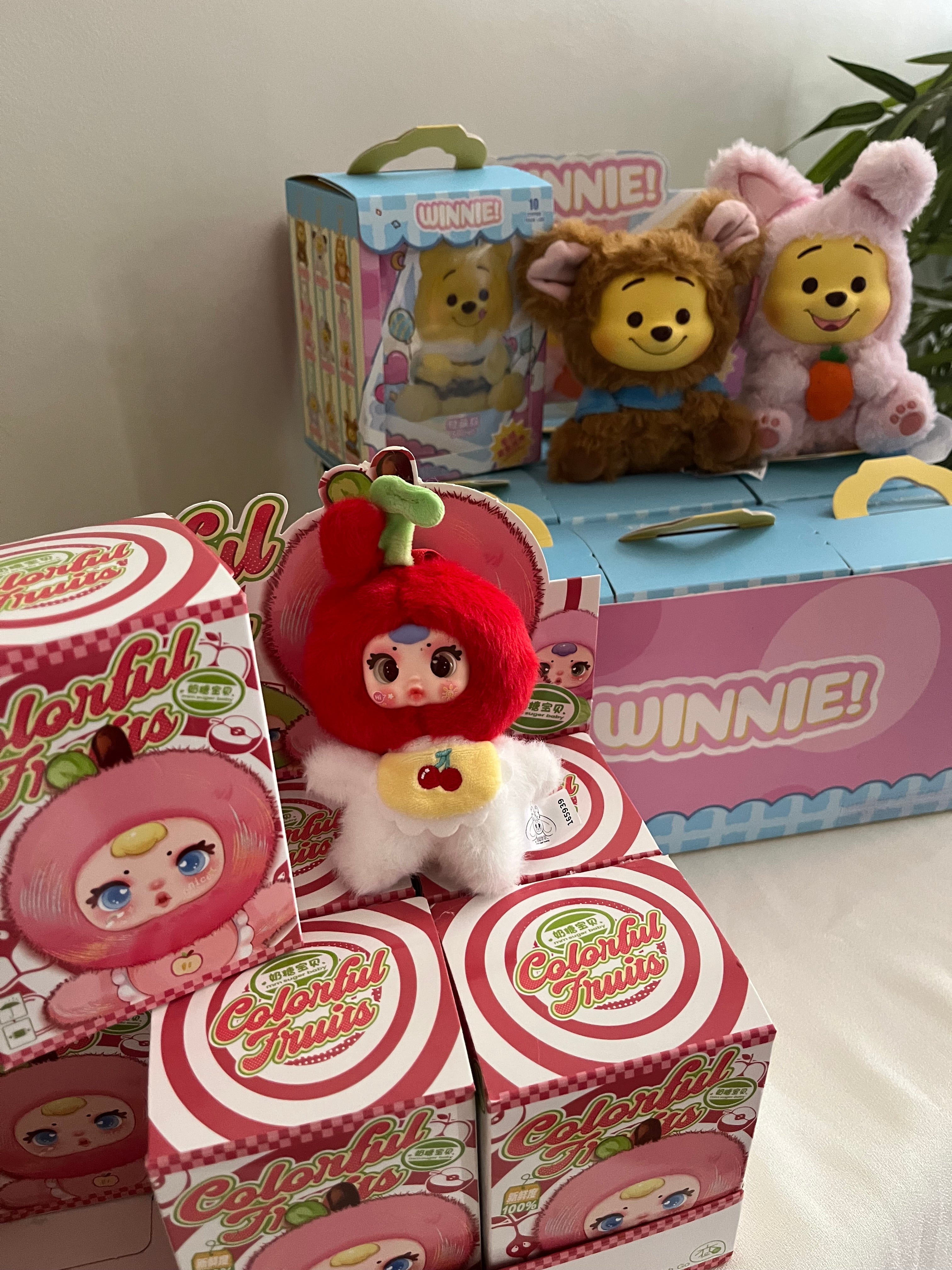 Colorful fruits blind box