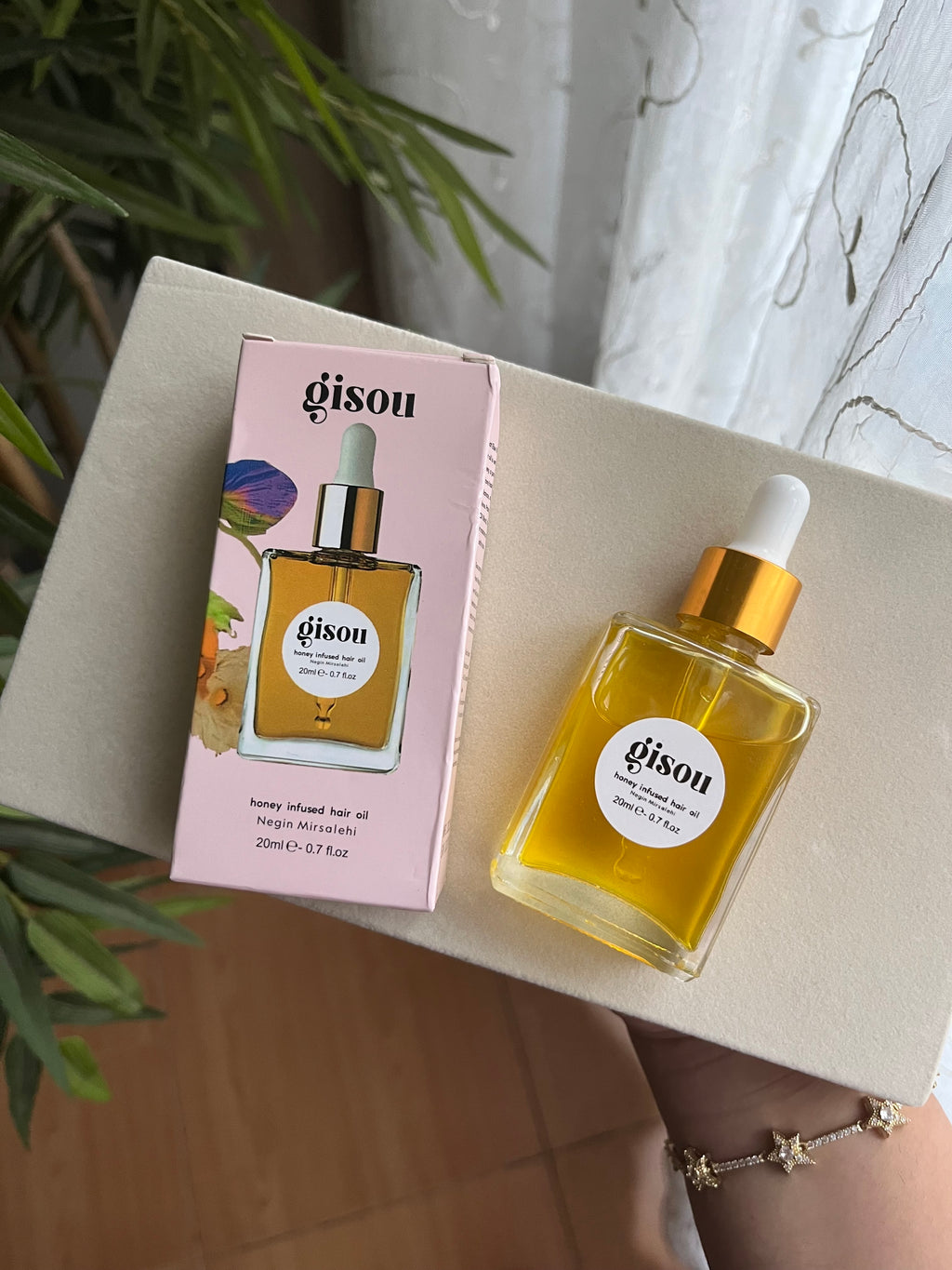 Gisou hair oil negin mirsalehi