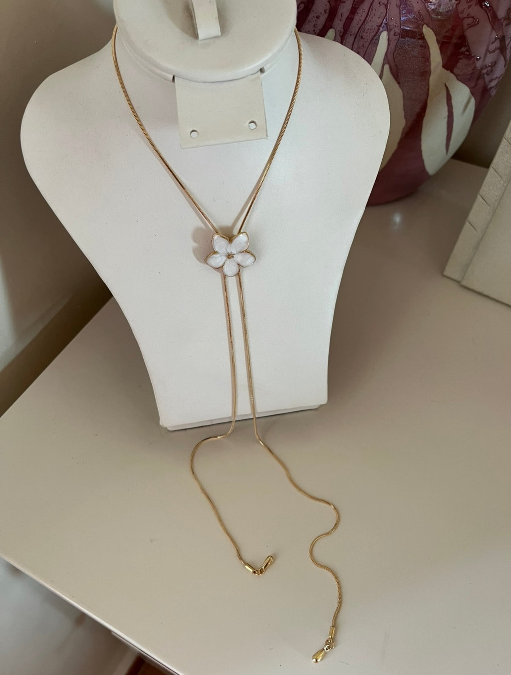 Collier fleur Y