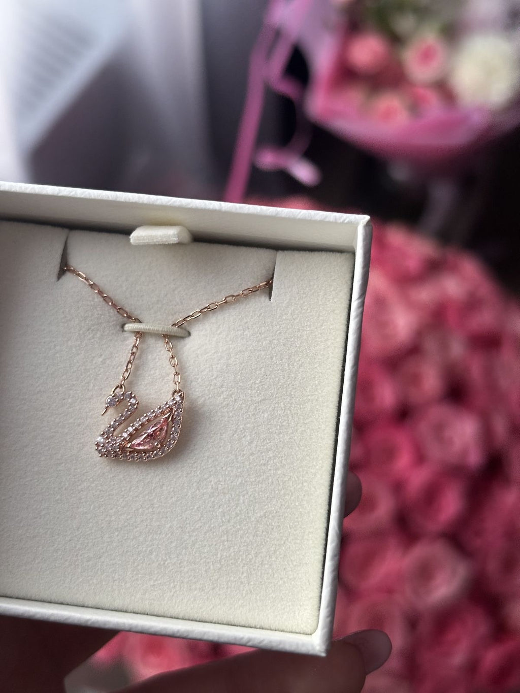 Collier swan pink