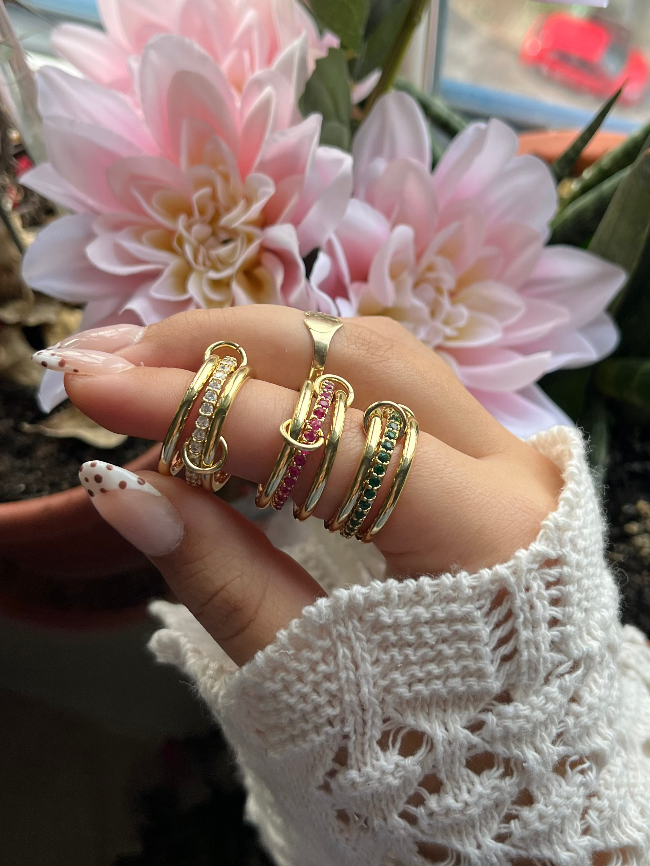 Spinelli kilcollin rings